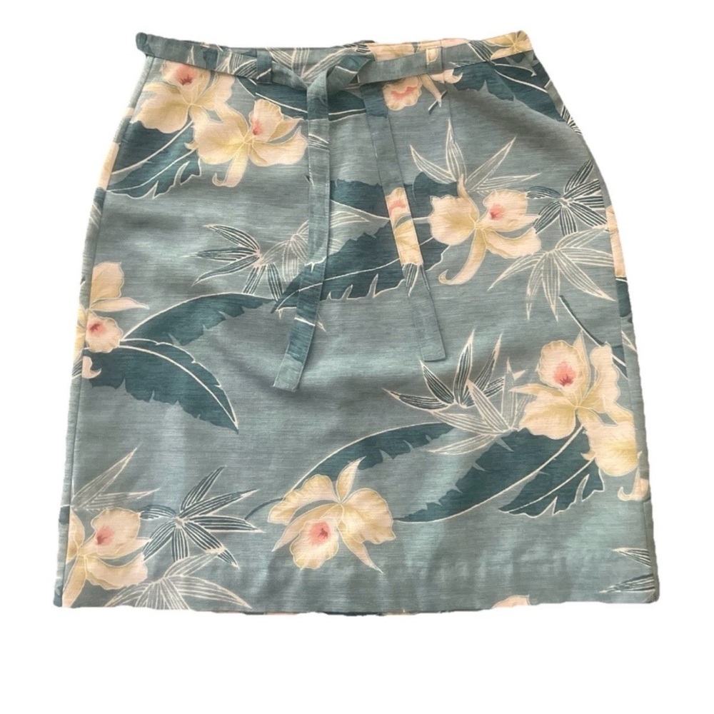Tommy Bahama Women’s Size 4 Pale Turquoise Floral Silk Lined Skirt Tie Belt